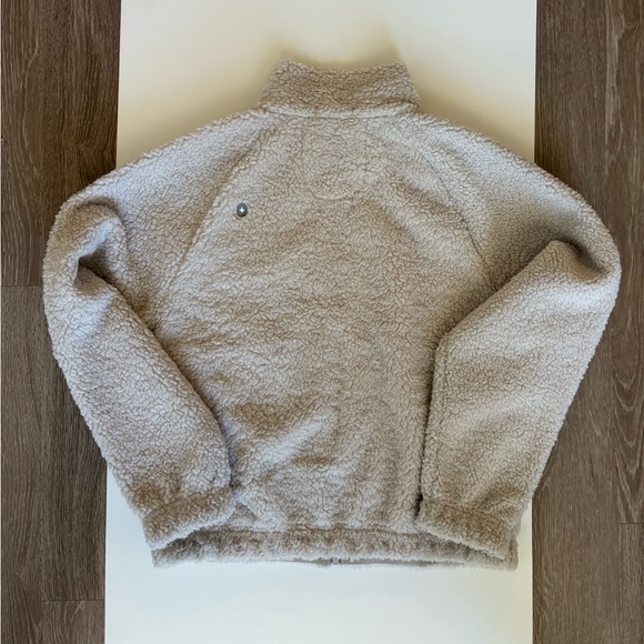 Figs // Women’s On-Shift High Pile Fleece Bomber Jacket™ // Size: Medium - Picture 4 of 4